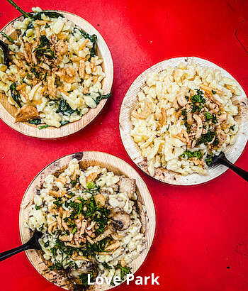 Christmas Village in Philadelphia Spaetzle