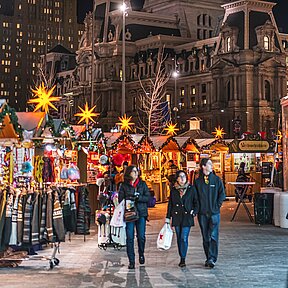 Christmas_Village_Philadelphia_City_Hall_night
